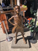 Fearless Girl statue